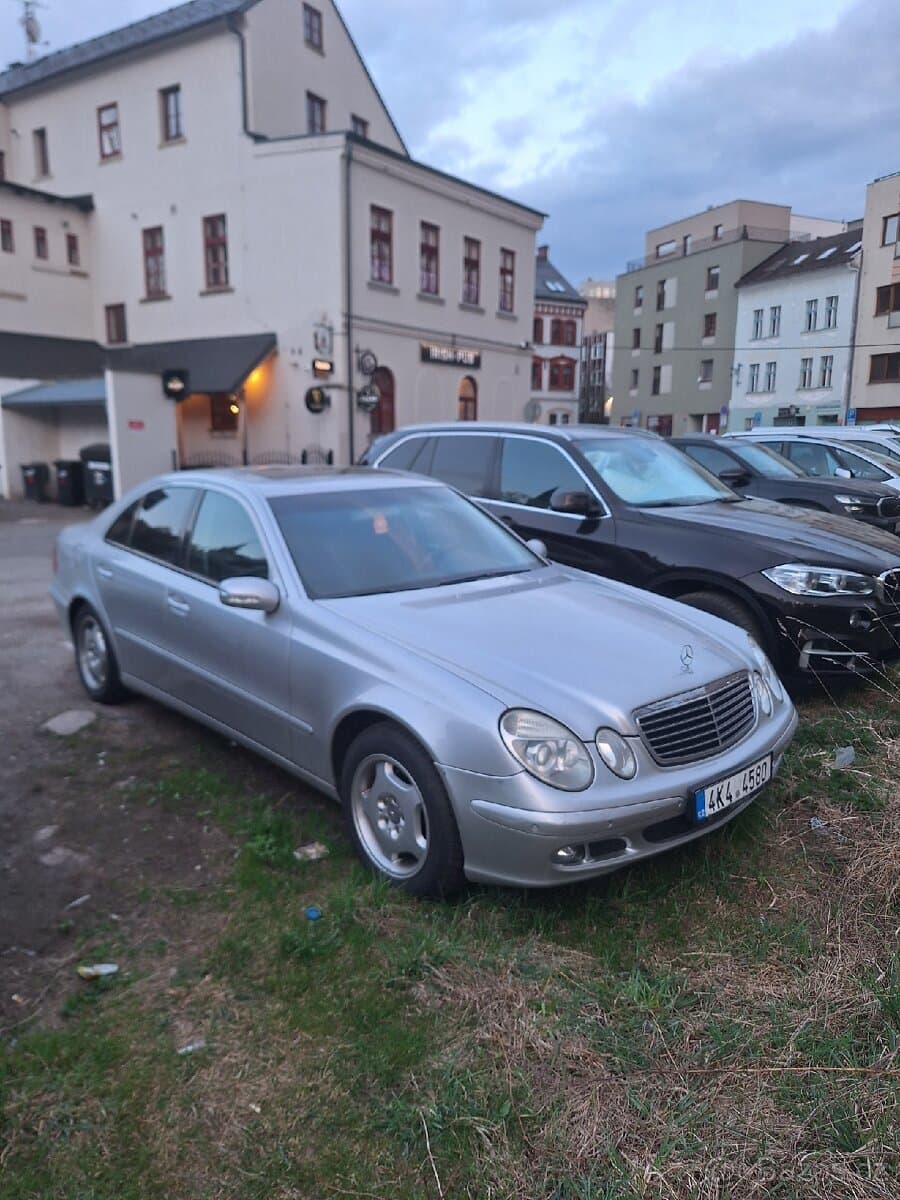 2004 Mercedes-Benz OSTATNÍ - 2