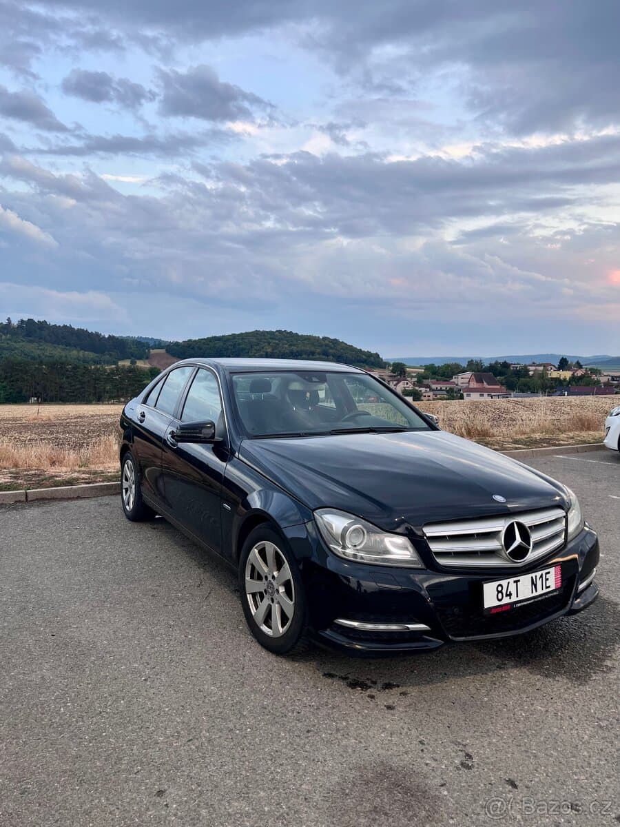 2011 Mercedes-Benz OSTATNÍ - 2