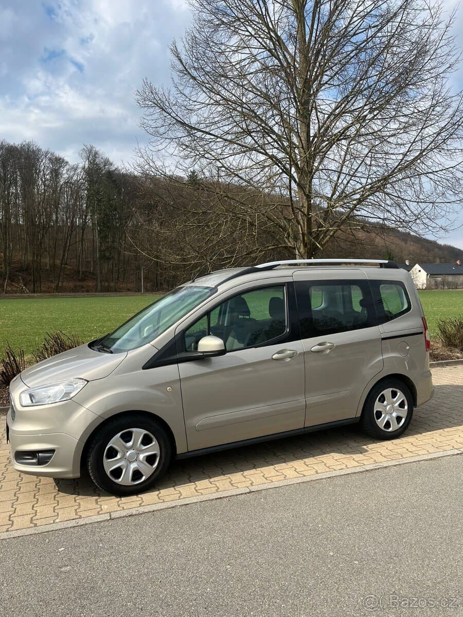 2015 Ford TOURNEO - 2