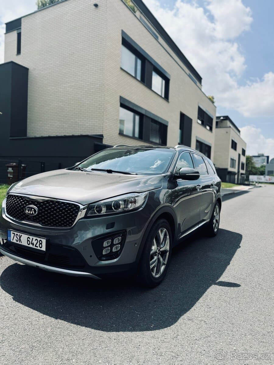 2016 Kia SORENTO - 2