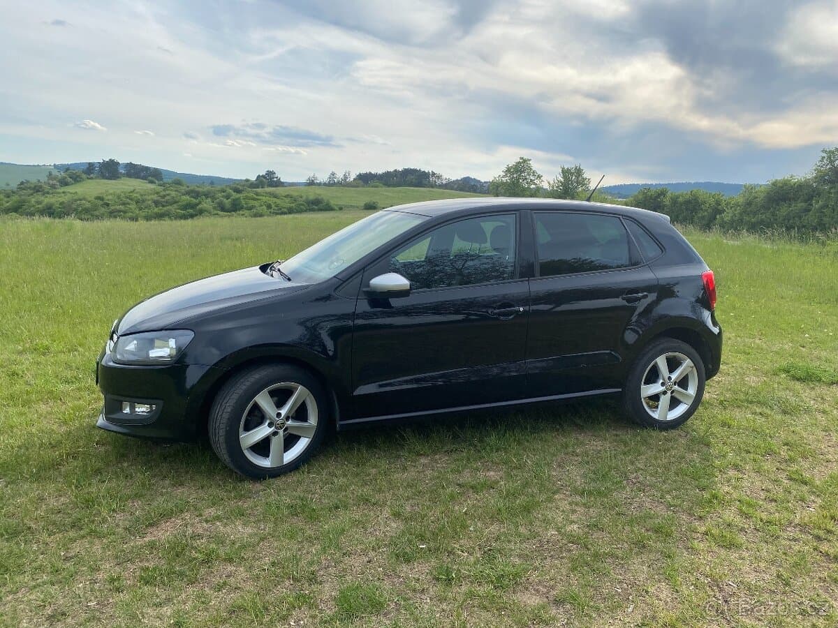 2014 Volkswagen POLO - 2