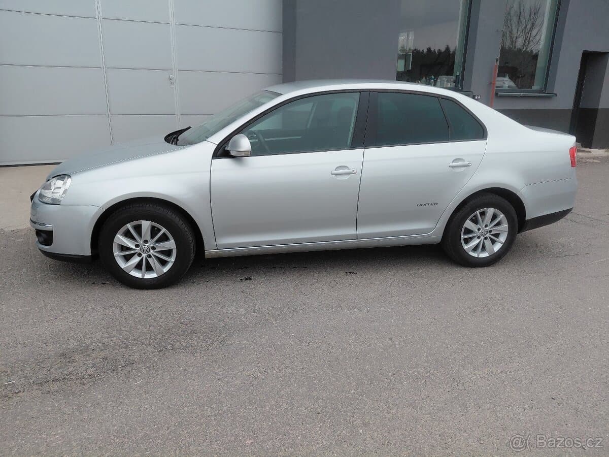 2010 Volkswagen JETTA - 2