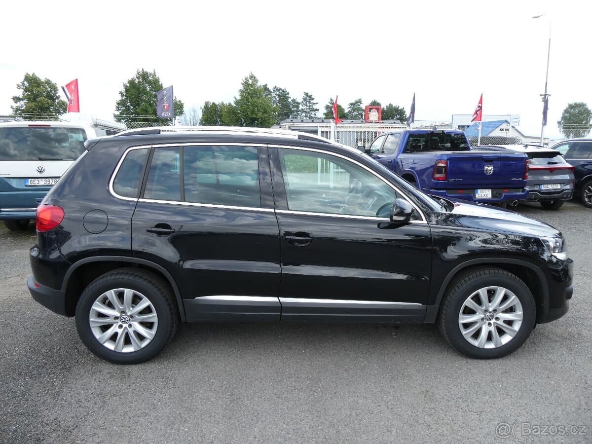 2013 Volkswagen TIGUAN - 2