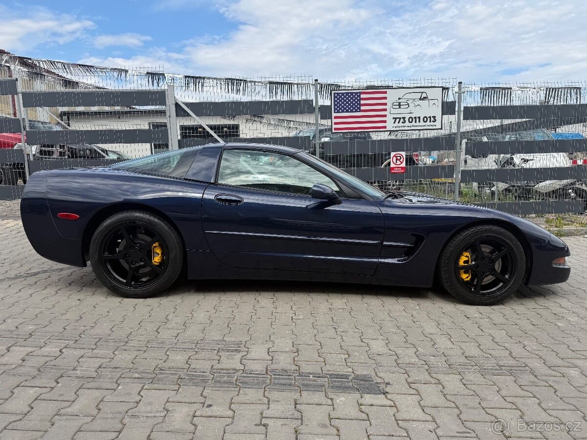 2001 Chevrolet CORVETTE - 2