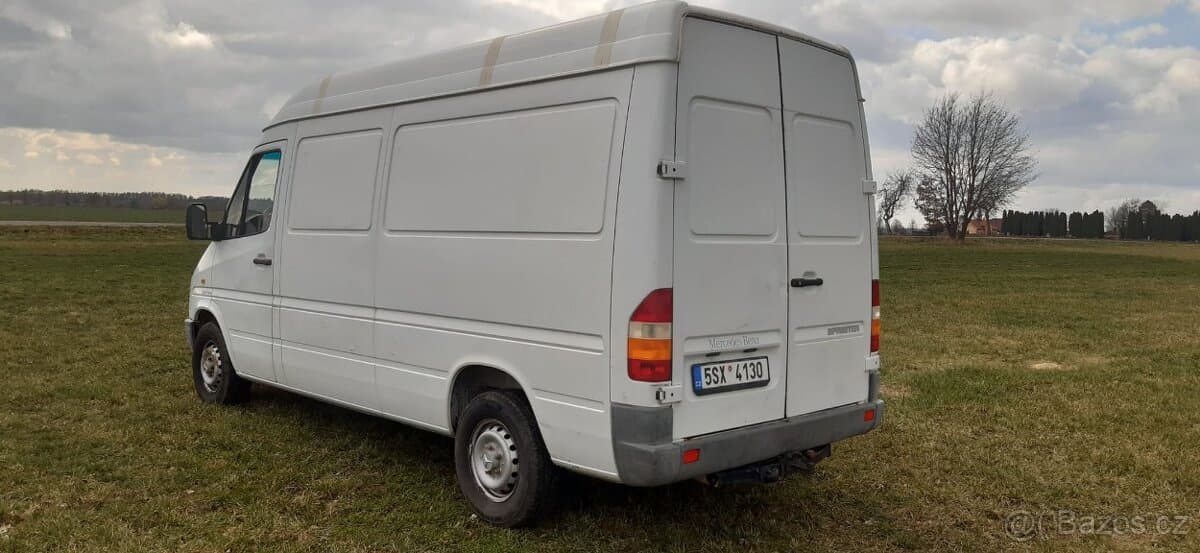 Mercedes-Benz SPRINTER - 2
