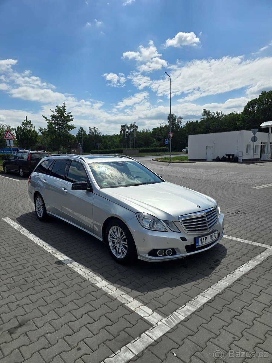 2011 Mercedes-Benz CL-CLASS - 2