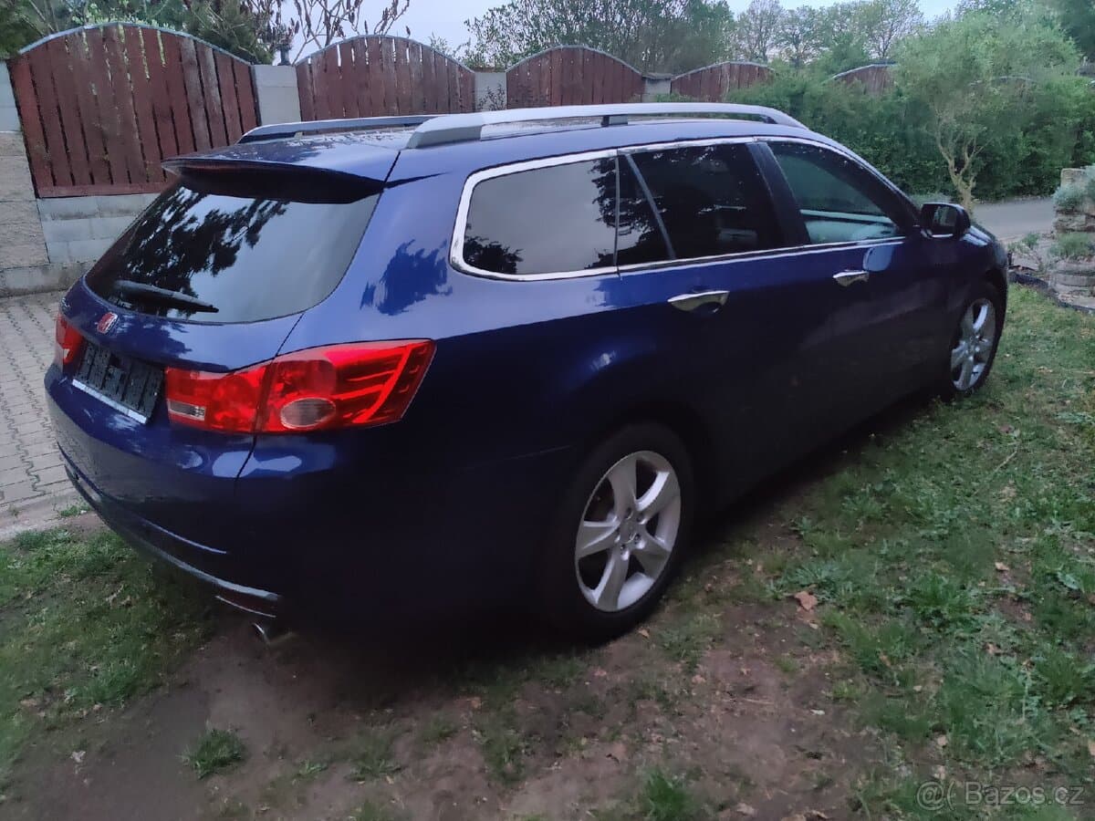 2010 Honda ACCORD - 2
