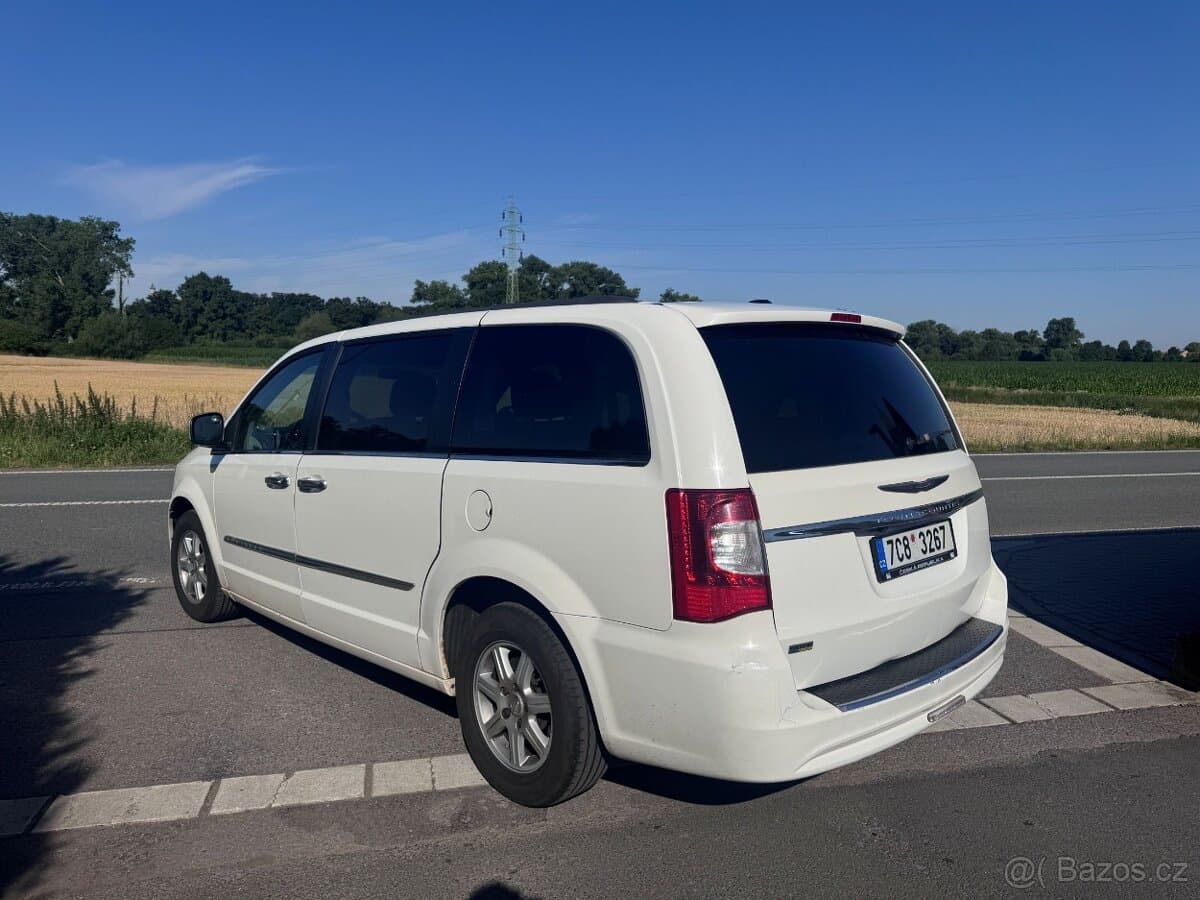 2011 Chrysler OSTATNÍ - 2