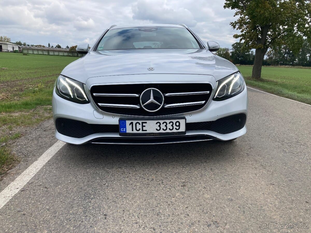 2019 Mercedes-Benz OSTATNÍ - 2