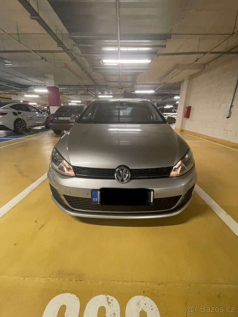 2013 Volkswagen GOLF - 2