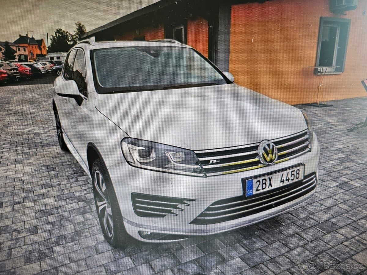2018 Volkswagen TOUAREG - 2