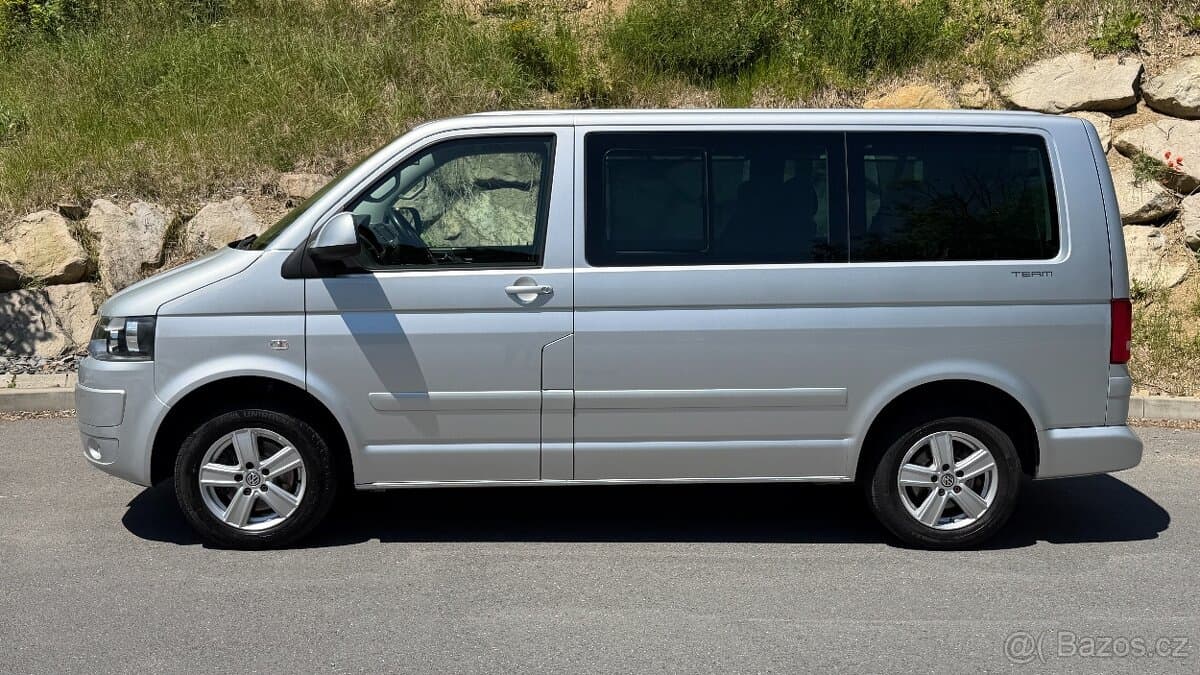 2014 Volkswagen CARAVELLE - 2