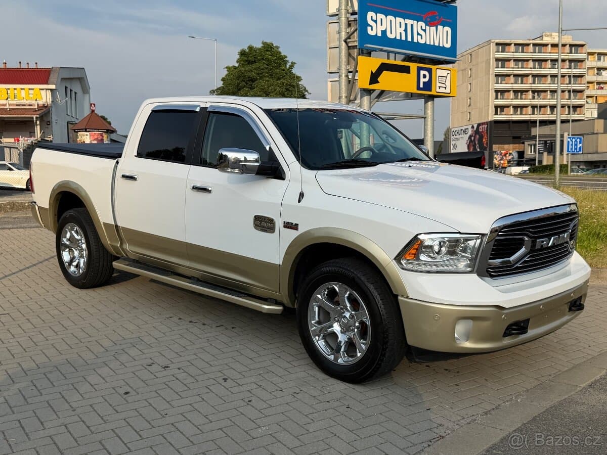 2016 Dodge OSTATNÍ - 2