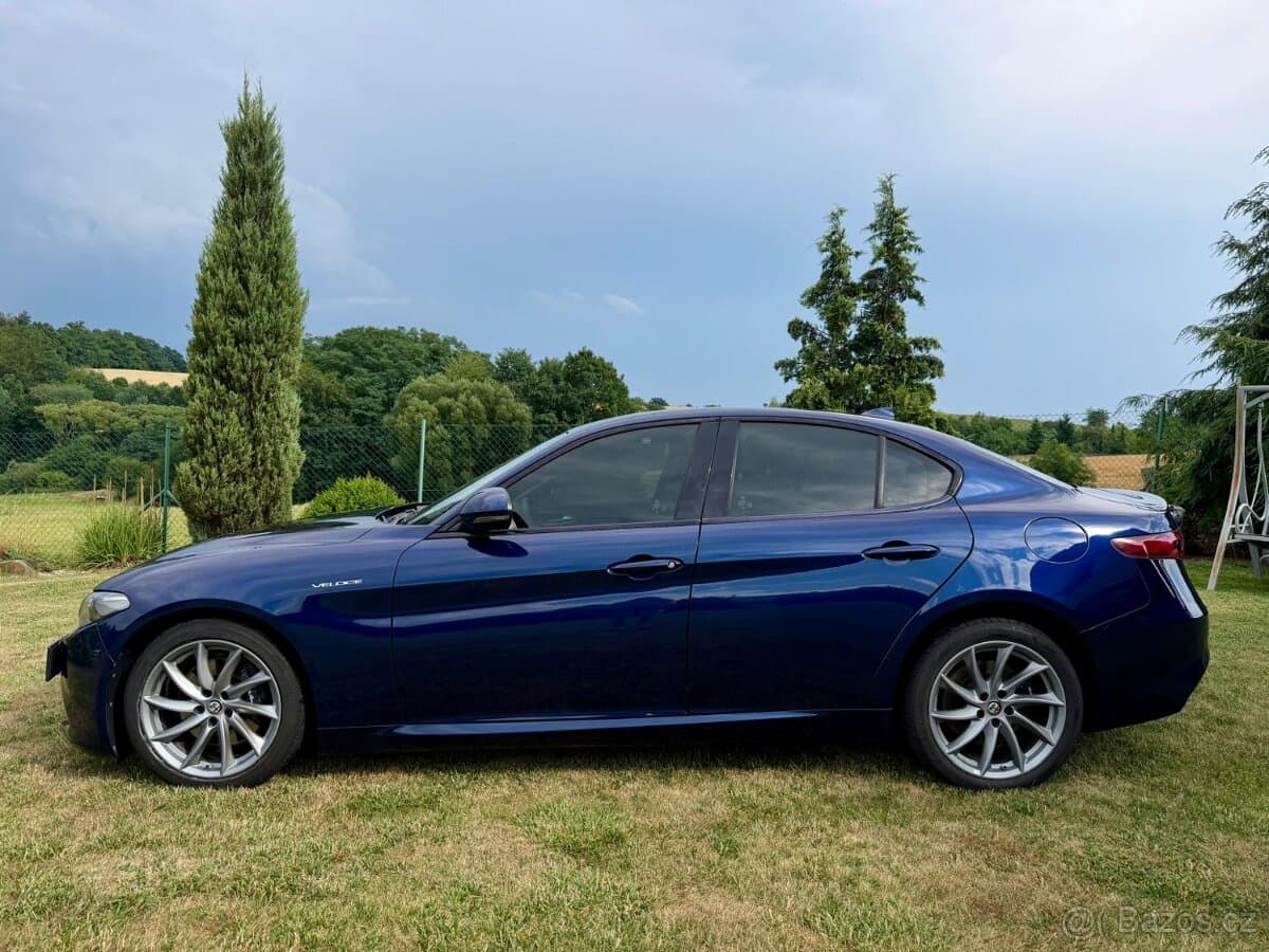 2017 Alfa Romeo GIULIA - 2