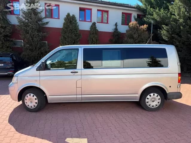 2009 Volkswagen CARAVELLE - 2
