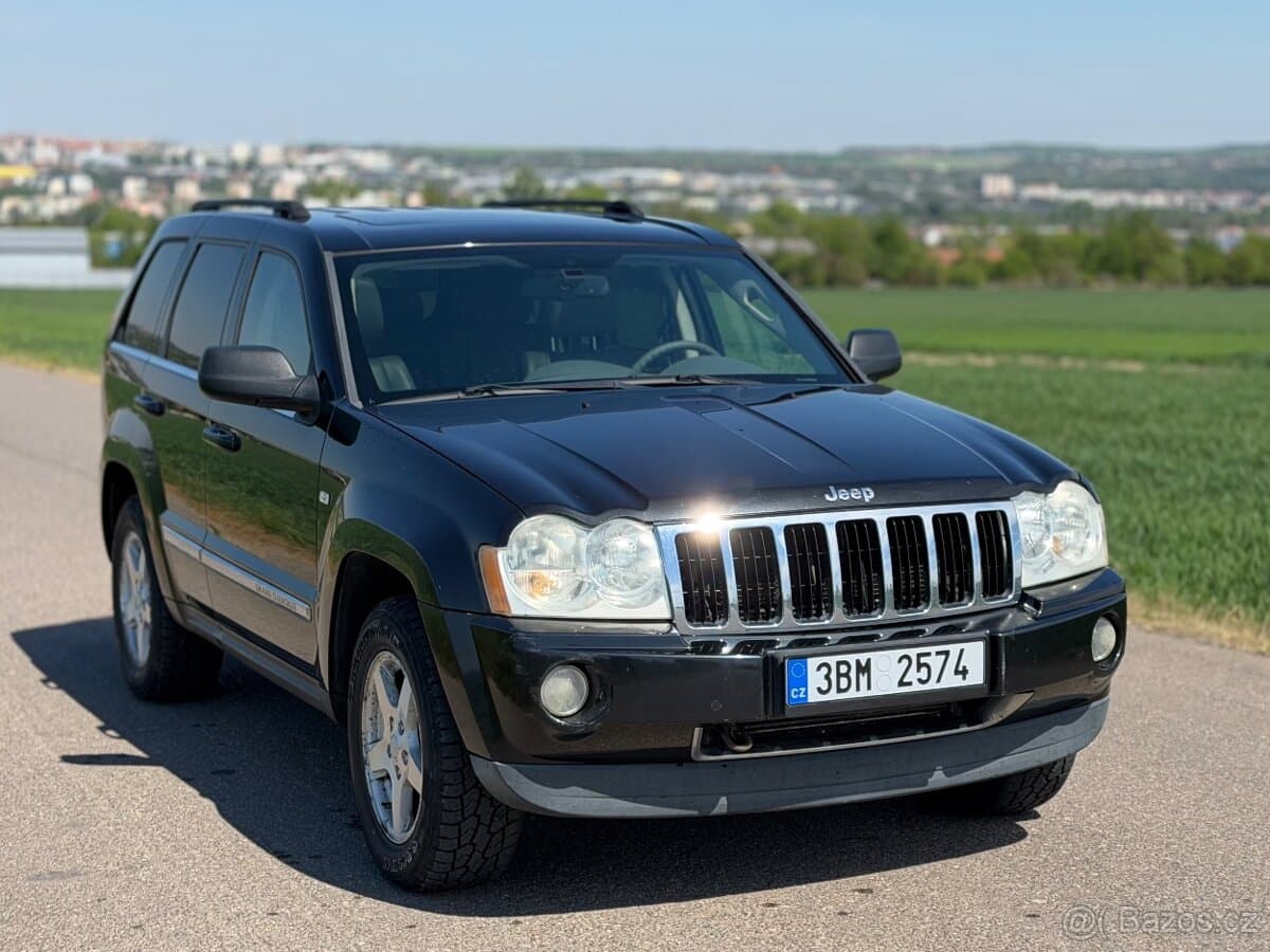 2006 Jeep CHEROKEE - 2