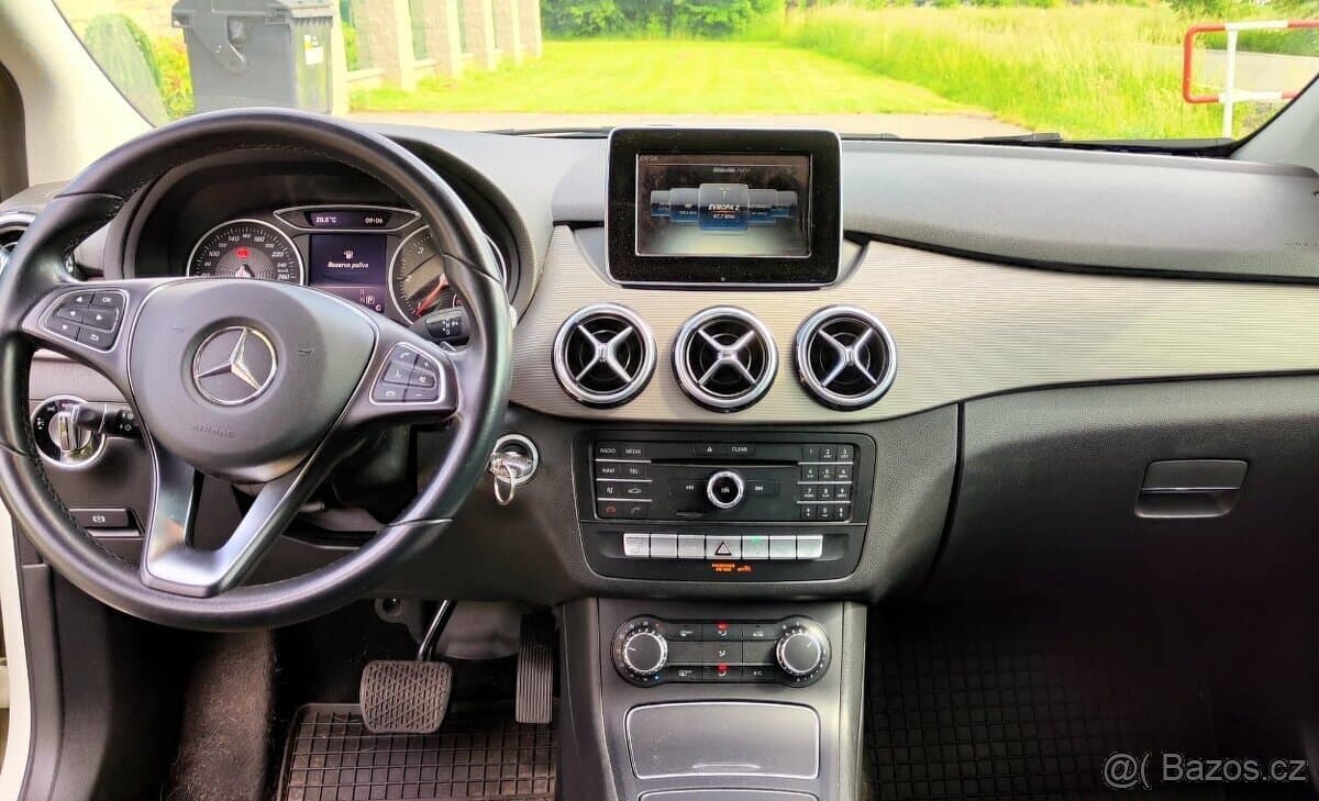 2016 Mercedes-Benz OSTATNÍ - 2