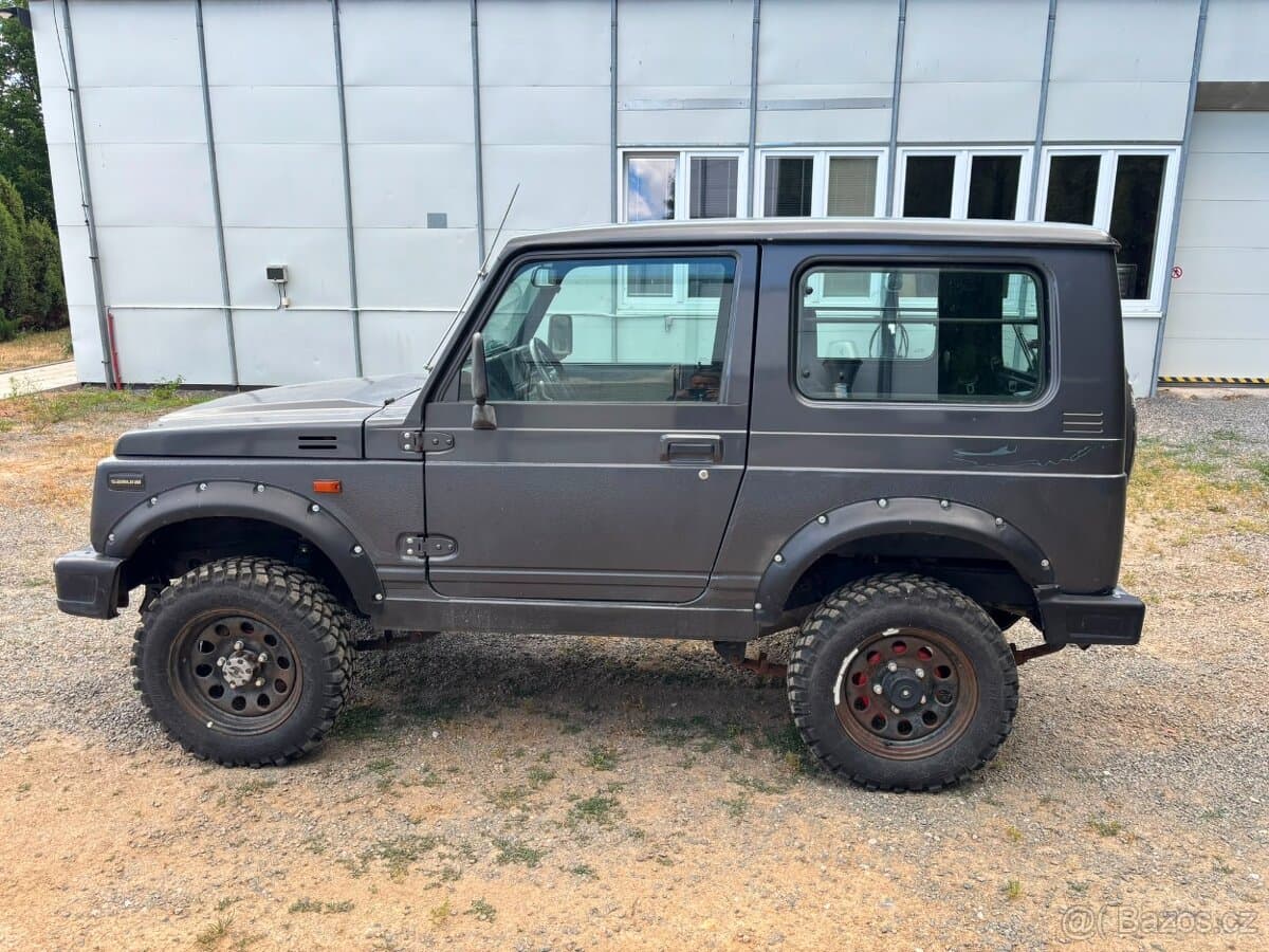 1995 Suzuki SAMURAI - 2