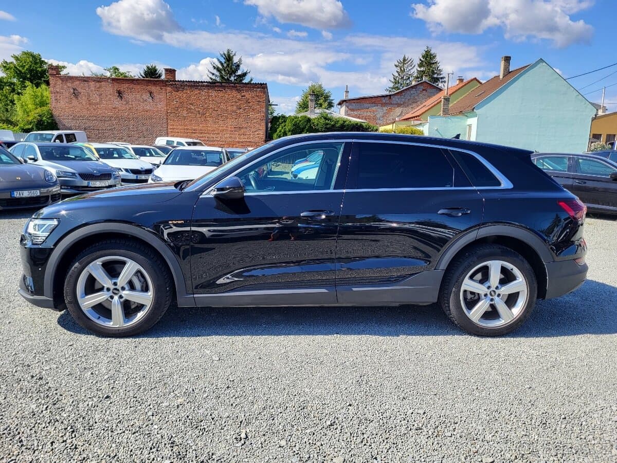 2023 Audi E-TRON - 2