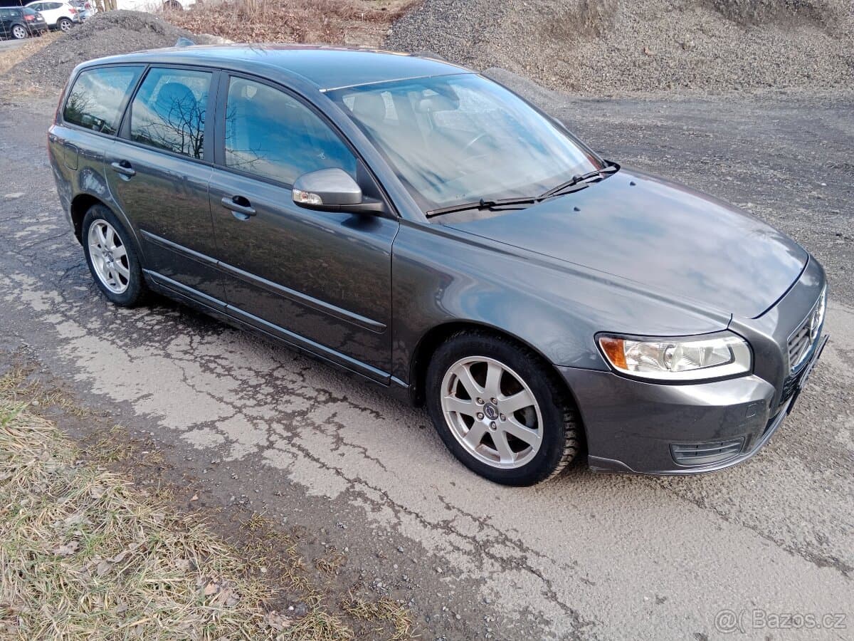 2010 Volvo V50 - 2