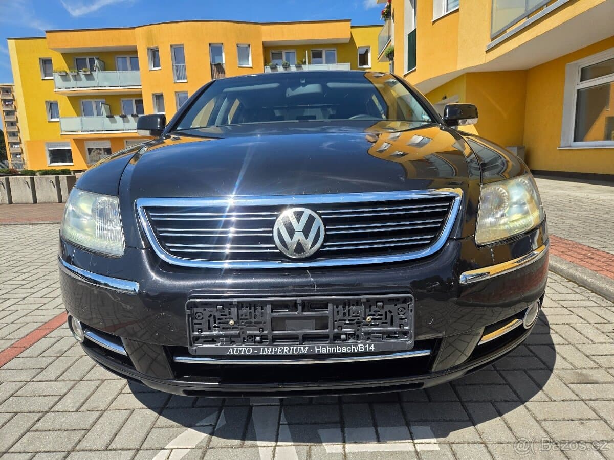 2010 Volkswagen PHAETON - 2