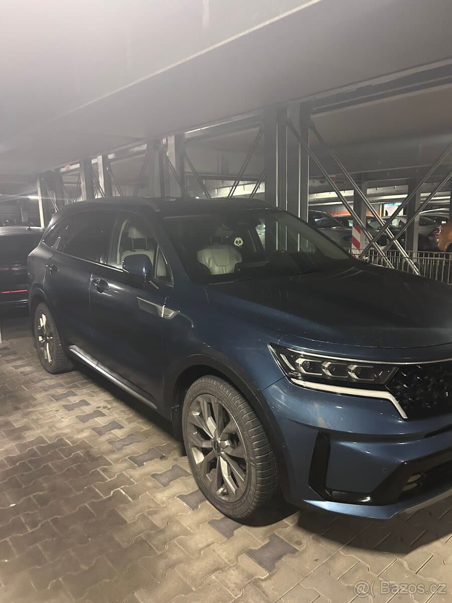 2022 Kia SORENTO - 2