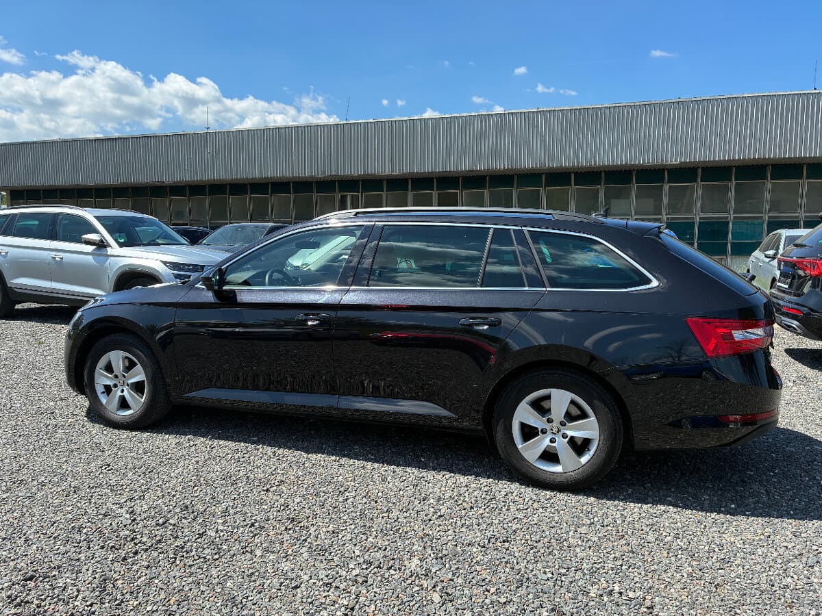 2023 Škoda SUPERB - 2