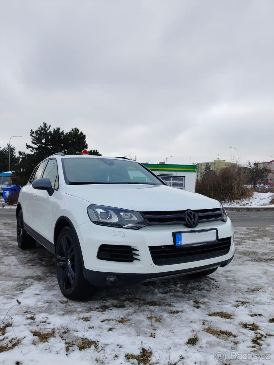 2013 Volkswagen TOUAREG - 2