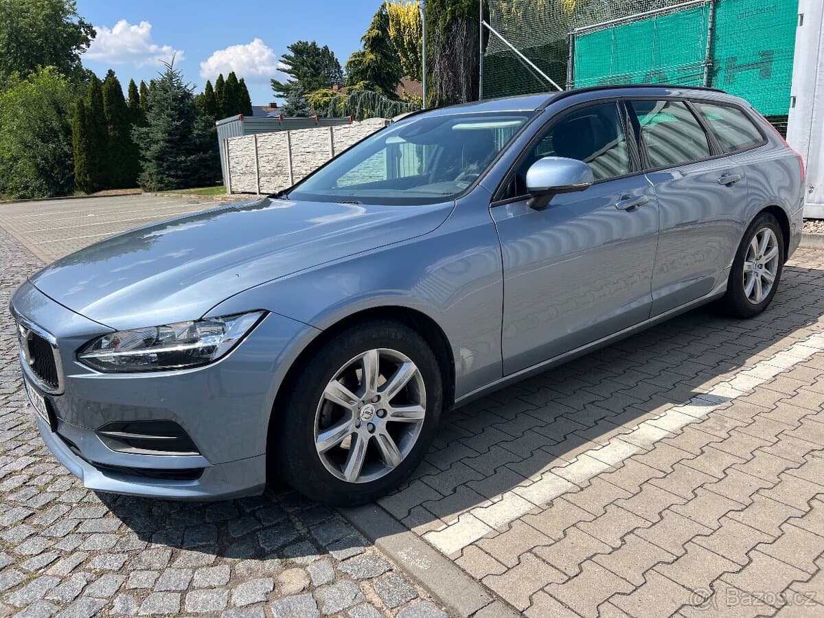 2017 Volvo V90 - 2