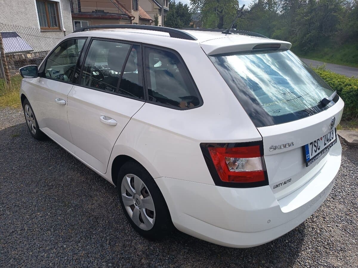 2015 Škoda FABIA - 2