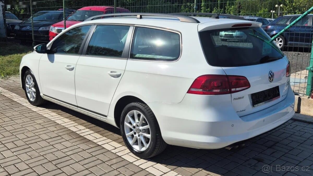2014 Volkswagen PASSAT - 2