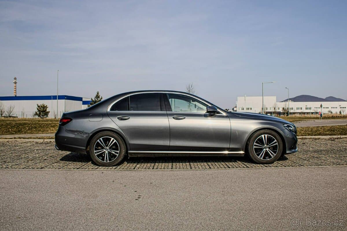 2021 Mercedes-Benz OSTATNÍ - 2