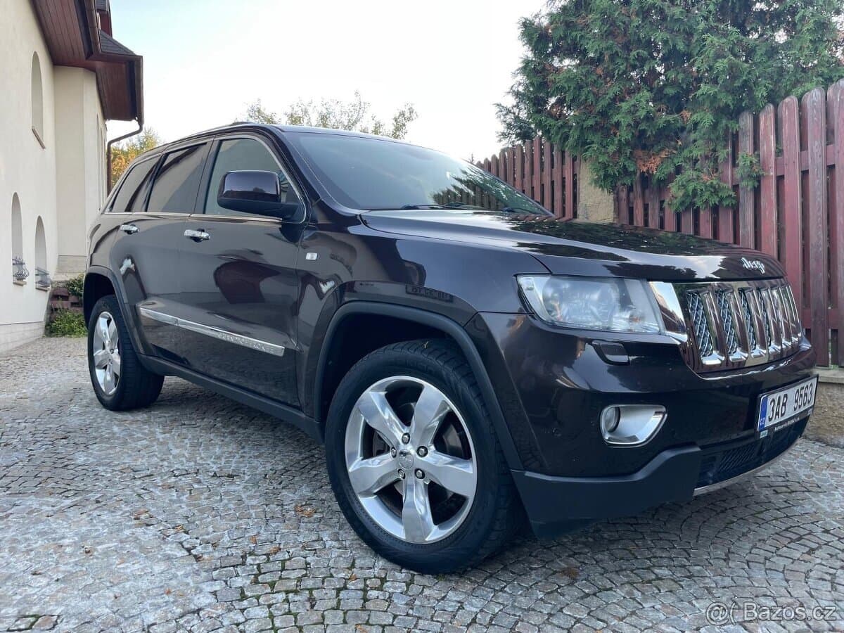2012 Jeep CHEROKEE - 2