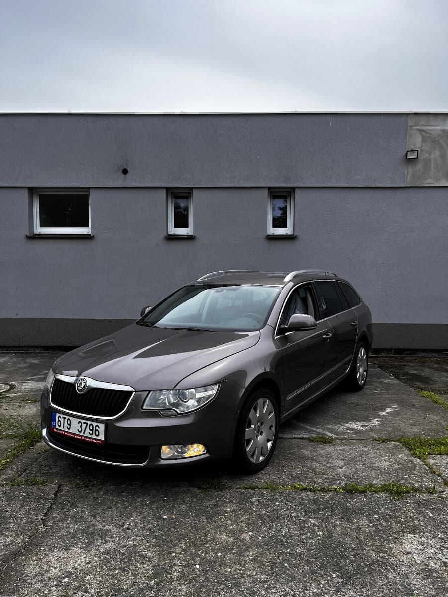 2010 Škoda SUPERB - 2
