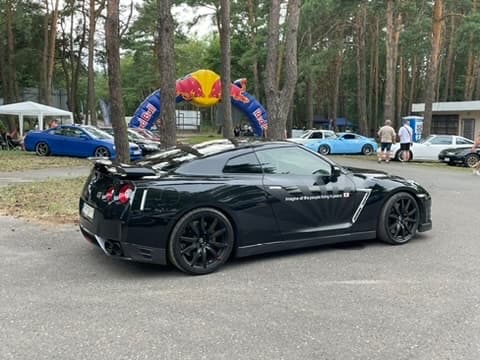 2014 Nissan GT-R - 2