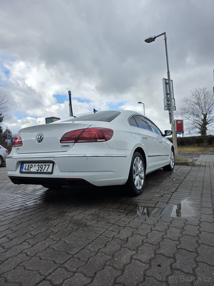 2015 Volkswagen PASSAT CC - 2