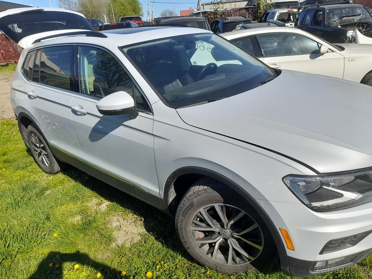 2018 Volkswagen TIGUAN - 2