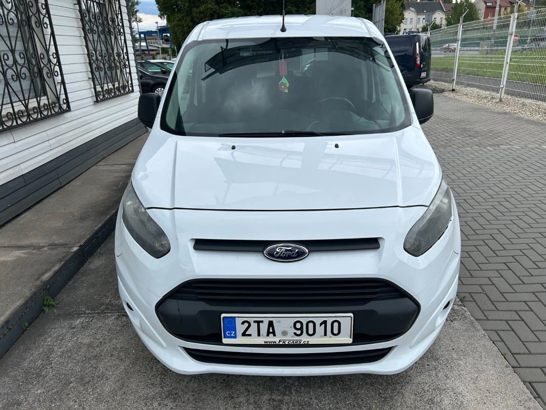 2015 Ford TOURNEO - 2