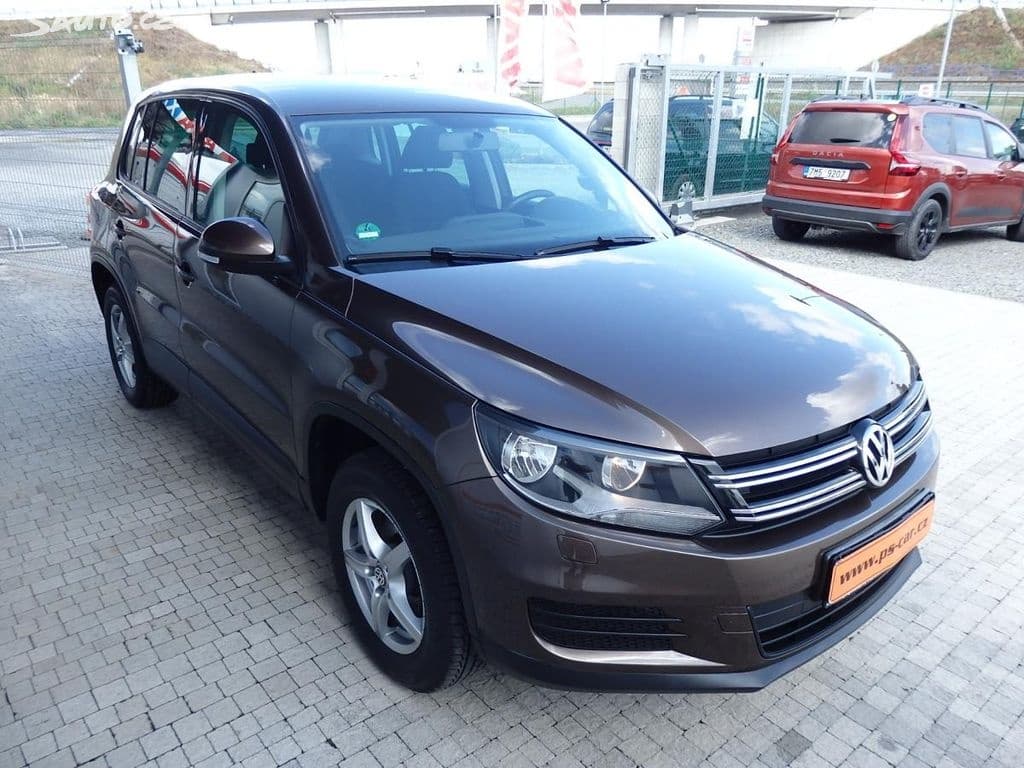 2012 Volkswagen TIGUAN - 2