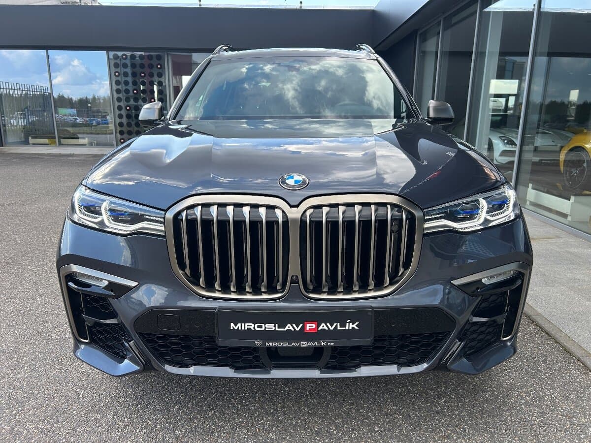 2020 BMW X7 - 2