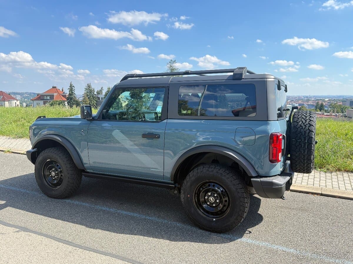 2023 Ford BRONCO - 2