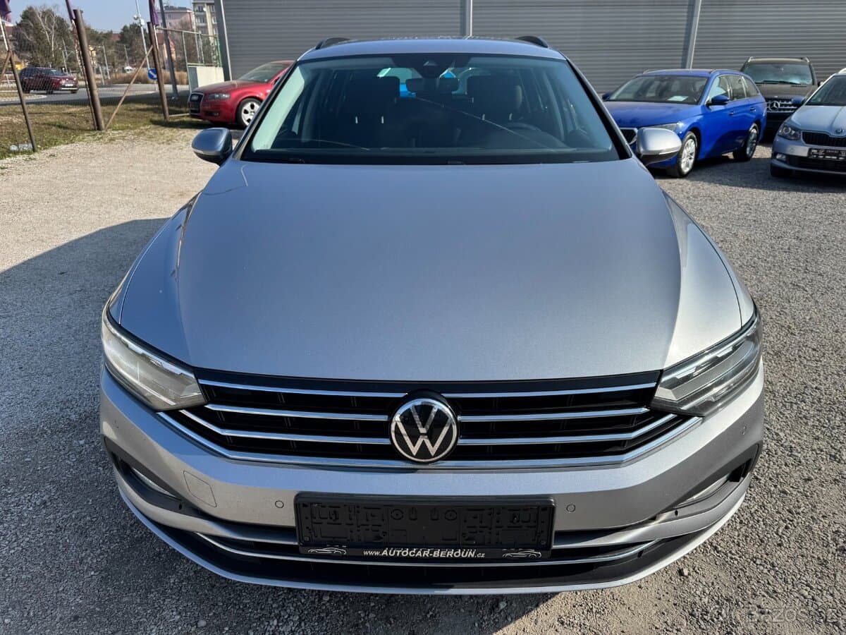 2021 Volkswagen PASSAT - 2