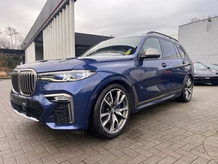 2020 BMW X7 - 2