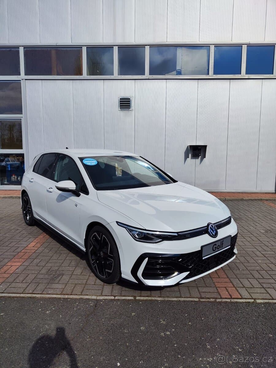 Volkswagen GOLF - 2
