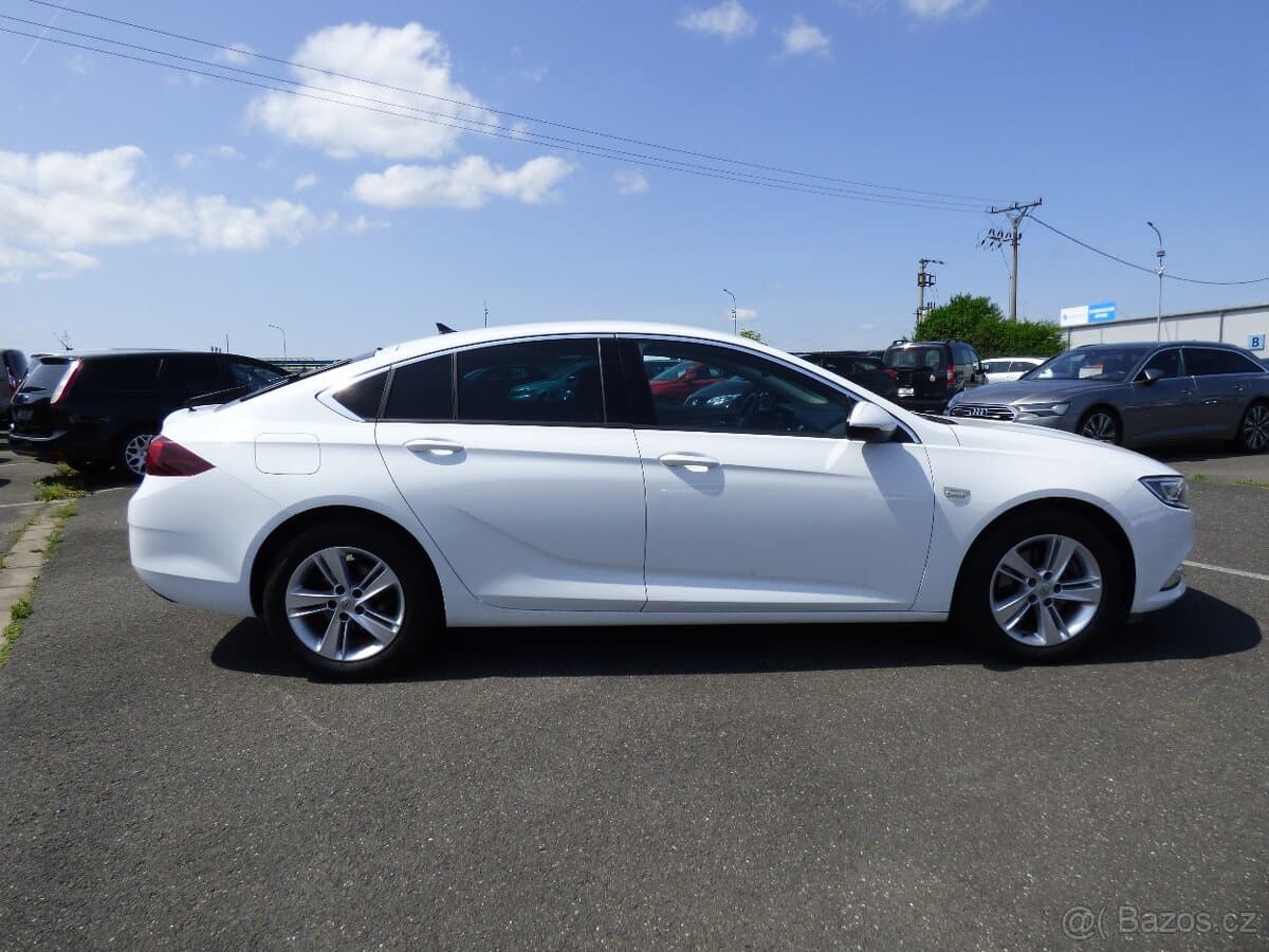 2019 Opel INSIGNIA - 2