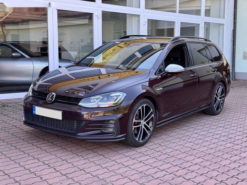 2017 Volkswagen GOLF - 2
