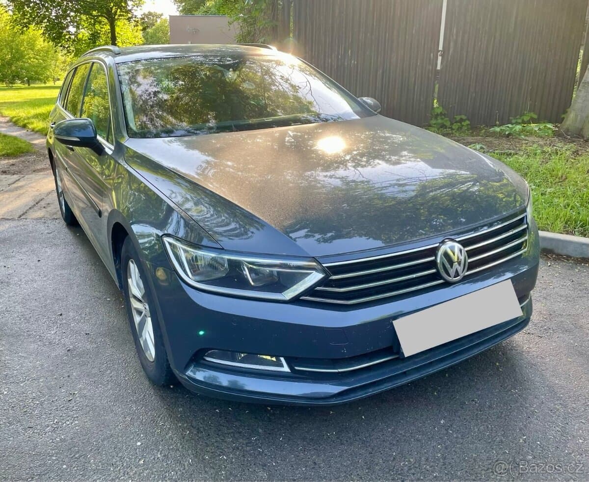 2015 Volkswagen PASSAT - 2