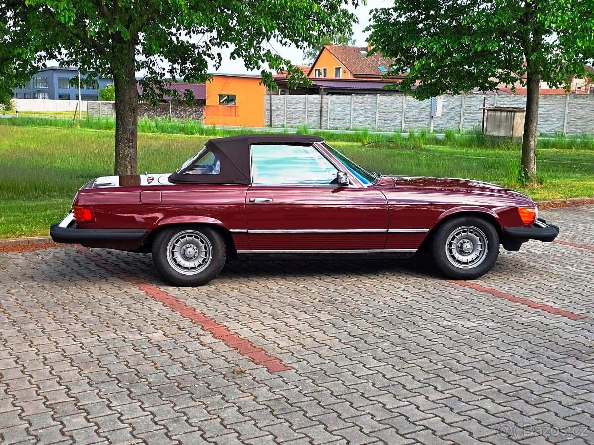 1981 Mercedes-Benz SL - 2