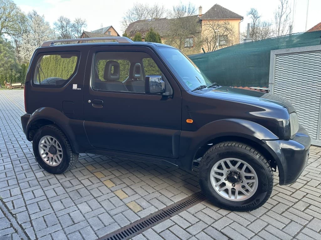 Suzuki JIMNY - 2