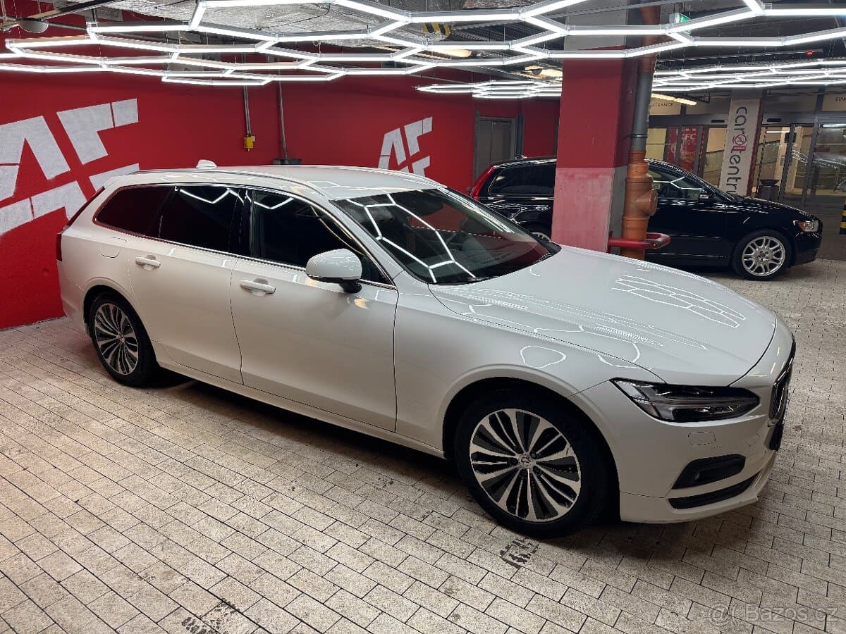 2020 Volvo V90 - 2